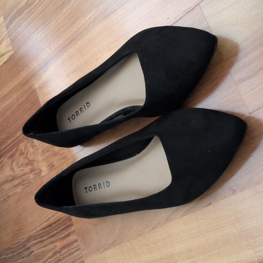 Torrid Classic Black Suede Pointed Flats Size 7